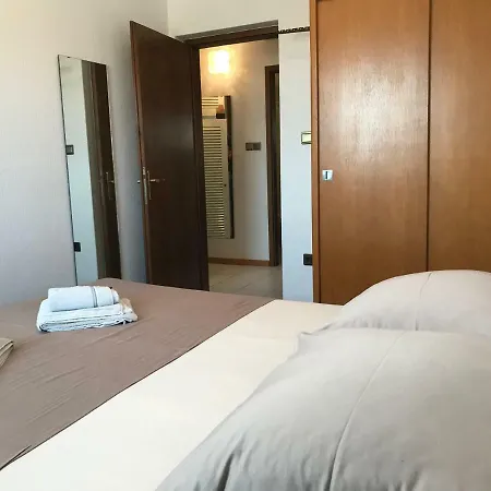Marina Piculjan 2 公寓 *